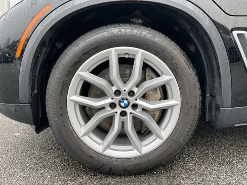 Used 2021 BMW X5 xDrive45e image 9