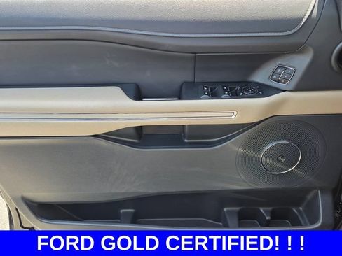 Used 2024 Ford Expedition Limited AWD/4WD image 29