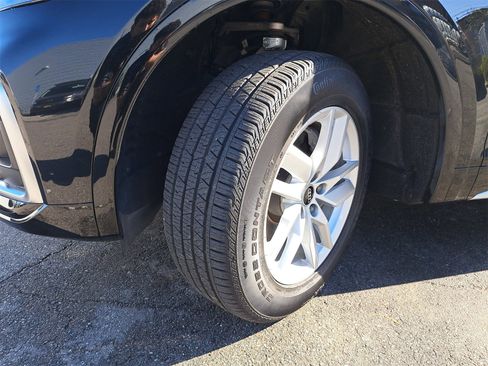 Used 2023 Audi Q5 2.0T Premium w/ Convenience Package image 34