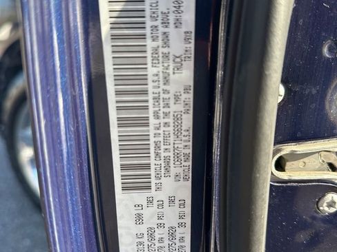 Used 2017 RAM 1500 Express w/ Express Value Package image 29