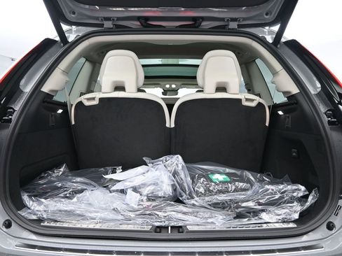 New 2026 Volvo XC90 T8 Ultra w/ Protection Package Premier AWD/4WD image 26
