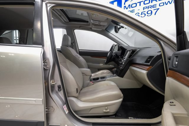 Used 2014 Subaru Outback 2.5i Limited AWD/4WD image 41