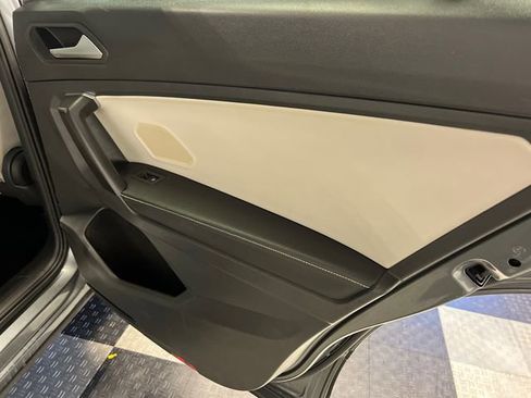 Used 2022 Volkswagen Tiguan S FWD image 13