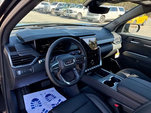 New 2026 GMC Acadia Elevation w/ Black Edition image 10