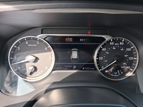 Used 2026 Nissan Rogue S FWD image 13