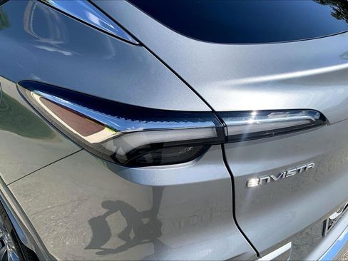 Used 2025 Buick Envista Avenir FWD image 28