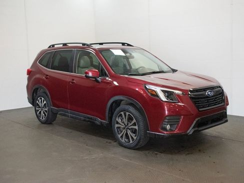 Used 2023 Subaru Forester Limited image 1