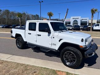 Certified 2021 Jeep Gladiator Overland w/ Popular Equipment Package video 2