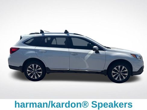 Used 2017 Subaru Outback 3.6R Touring w/ Popular Package #5A AWD/4WD image 7