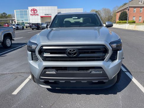 New 2026 Toyota Tacoma SR5 image 2