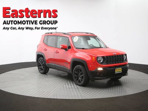 Used 2018 Jeep Renegade Altitude AWD/4WD image 50