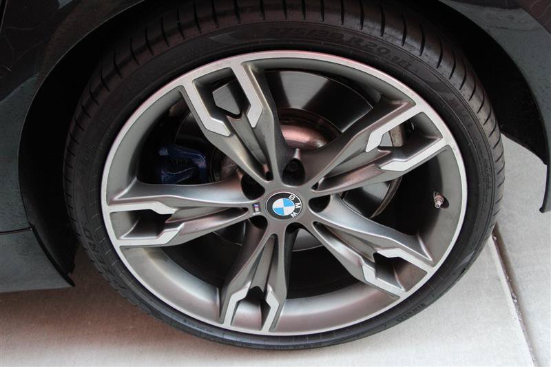 Used 2023 BMW M550i xDrive AWD/4WD image 40