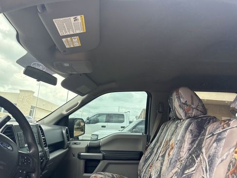 Used 2018 Ford F150 XLT image 9