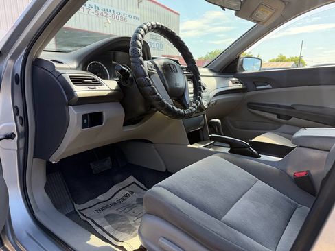 Used 2009 Honda Accord LX-P image 15