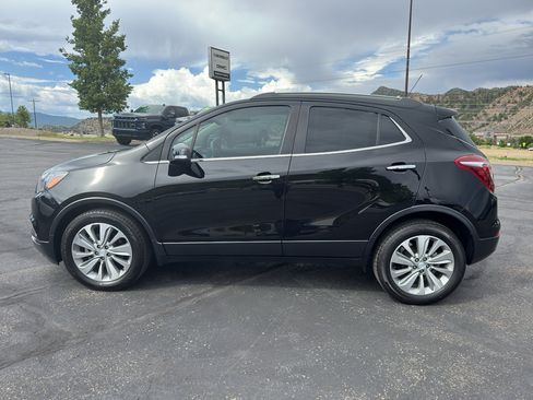 Used 2018 Buick Encore Preferred FWD image 4