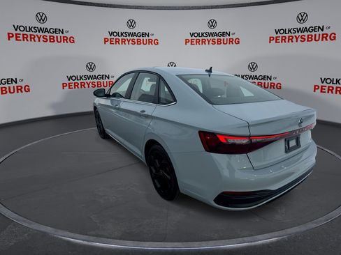 New 2026 Volkswagen Jetta SE image 6