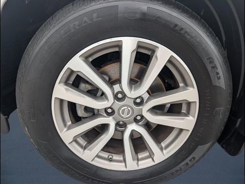 Used 2014 Nissan Pathfinder SL w/ SL Premium Package FWD image 20