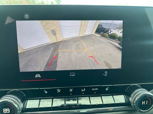 Used 2024 GMC Canyon Elevation w/ Convenience Package AWD/4WD image 32