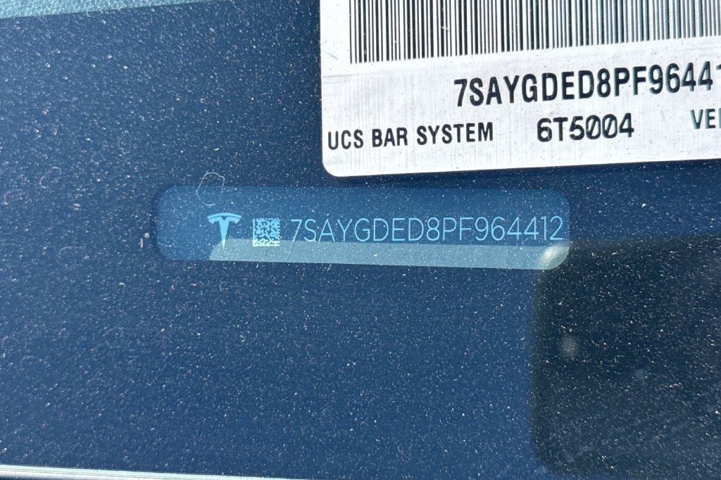 Used 2023 Tesla Model Y 2WD image 3