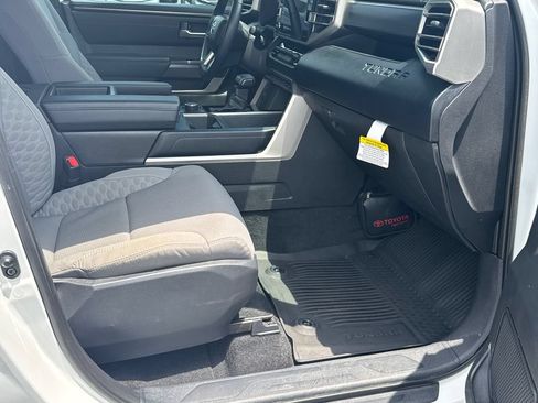 New 2025 Toyota Tundra SR5 w/ TRD Off-Road Package AWD/4WD image 13