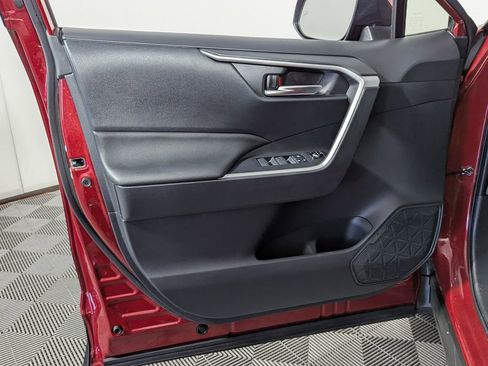 Certified 2025 Toyota RAV4 XLE image 17
