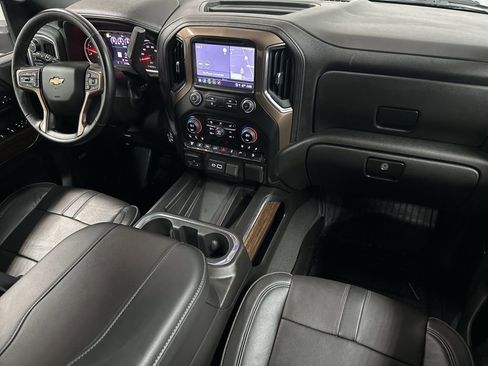Used 2023 Chevrolet Silverado 2500 High Country w/ Z71 Off-Road Package AWD/4WD image 12