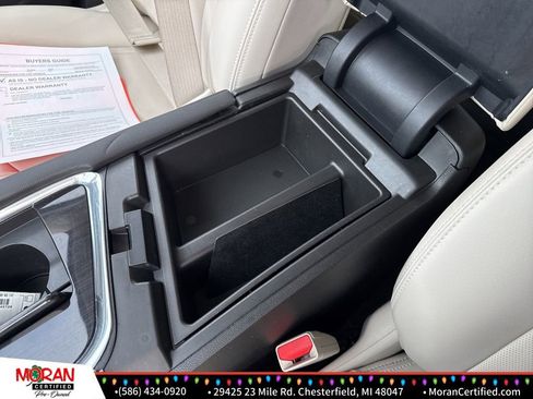 Used 2023 Buick Enclave Essence w/ Experience Buick Package image 21