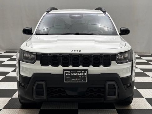 New 2026 Jeep Cherokee Laredo AWD/4WD image 3