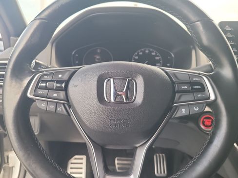 Used 2020 Honda Accord Sport image 13