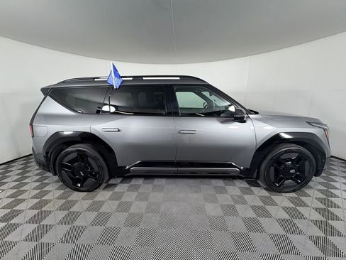 Used 2025 Kia EV9 GT-Line image 8