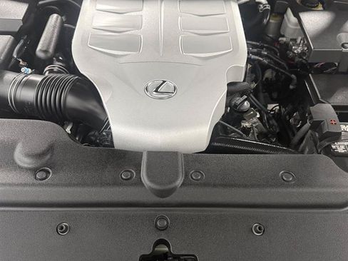 Used 2017 Lexus GX 460 w/ Navigation Package AWD/4WD image 13