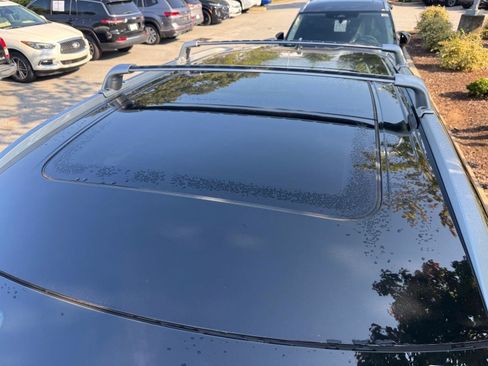 Used 2023 INFINITI QX60 Sensory AWD/4WD image 22