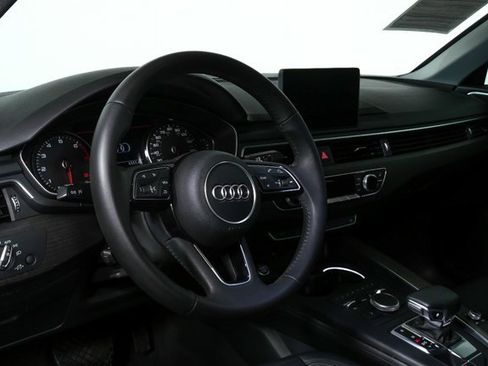 Used 2019 Audi A4 2.0T Premium image 4