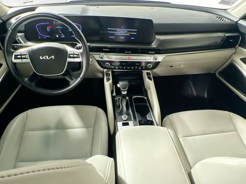 Used 2025 Kia Telluride S FWD image 30