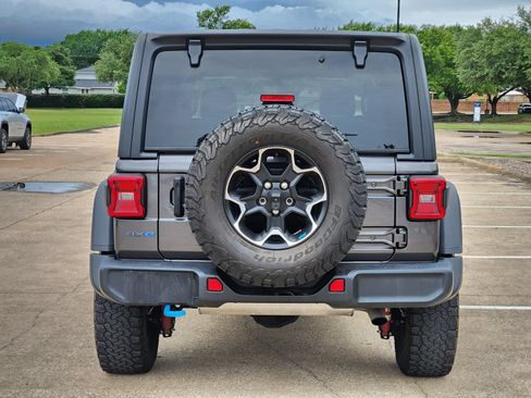 Used 2023 Jeep Wrangler Unlimited Rubicon 4xe AWD/4WD image 5