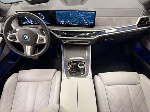 Certified 2024 BMW X5 xDrive50e w/ Executive Package AWD/4WD image 15