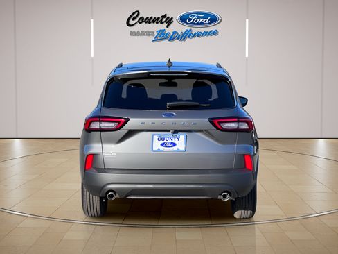 New 2026 Ford Escape ST-Line w/ Cold Weather Package FWD image 11