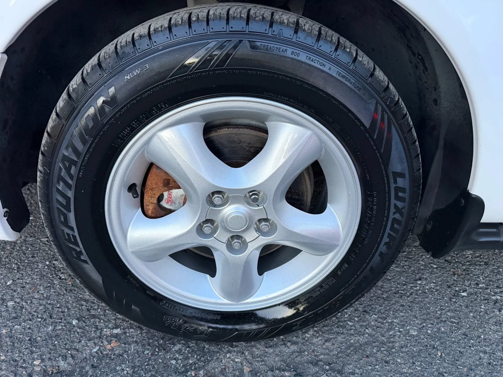 Used 2001 Ford Taurus SES FWD image 29