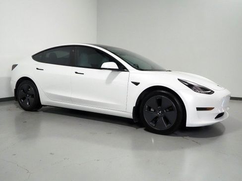 Used 2023 Tesla Model 3 RWD image 1