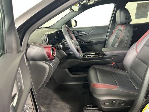 Used 2025 Chevrolet Equinox RS w/ Safety and Technology Package image 12