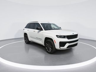 New 2026 Jeep Grand Cherokee Limited video 2