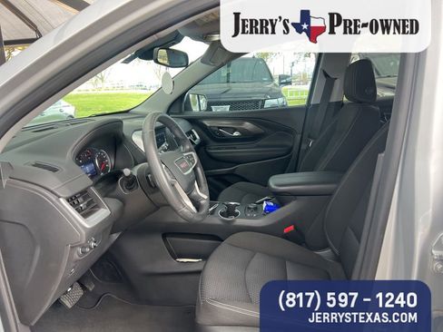 Used 2022 GMC Terrain SLE w/ Driver Convenience Package image 7