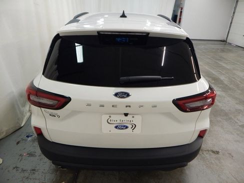 New 2025 Ford Escape ST-Line w/ Tech Pack #1 image 4