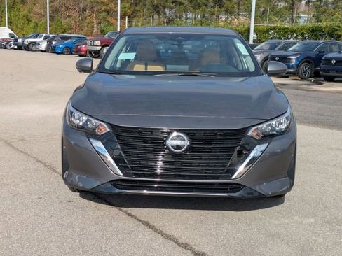 New 2025 Nissan Sentra SV w/ SV Premium Package image 8