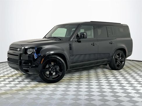 Used 2026 Land Rover Defender 130 X-Dynamic SE AWD/4WD image 1