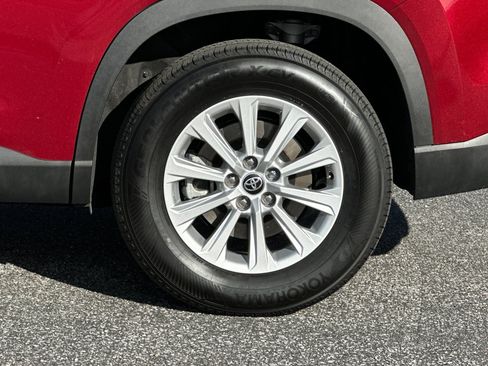 Used 2025 Toyota Grand Highlander XLE image 29