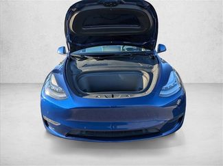 Used 2021 Tesla Model Y Long Range video 2