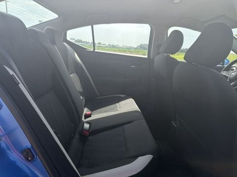 Used 2021 Nissan Versa SV FWD image 15