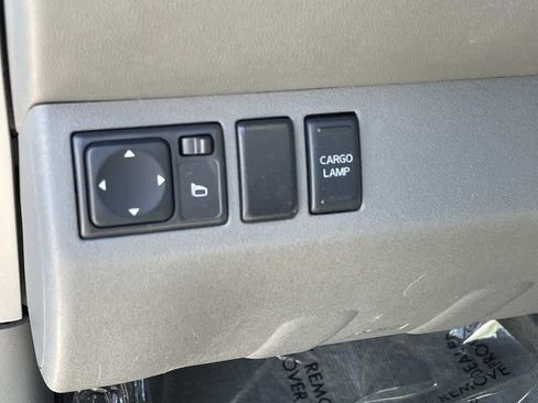 Used 2012 Nissan Frontier SV RWD image 20