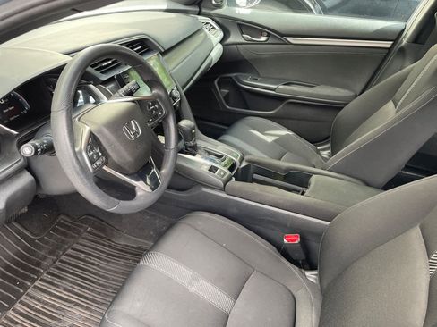 Used 2019 Honda Civic EX image 9